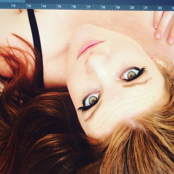 Meet your Posher, Lael - Picture 1 of 1